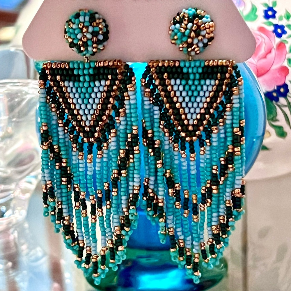 πΊπHPππΊ NWT Anthropologie Deepa Beaded Fringe Chandeliers - Picture 6 of 16